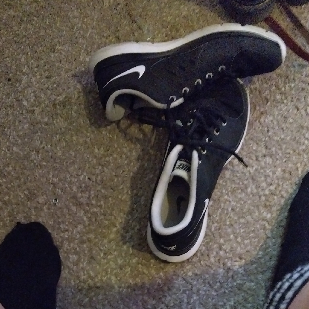 Nike Black and White Athletic Shoes